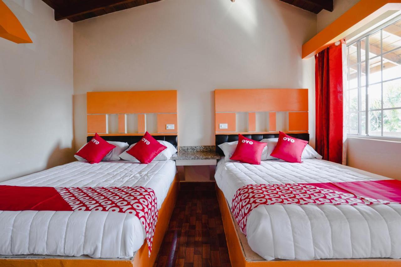 Oyo Hotel Cocobeach, Ensenada Exterior photo